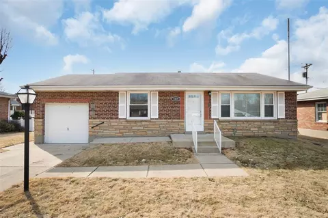 1014 Crete Dr, Saint Louis, MO 63137