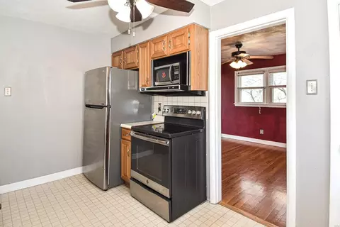 Kitchen - 510 Hanna Rd, Manchester, MO 63021 photo 2 of 5