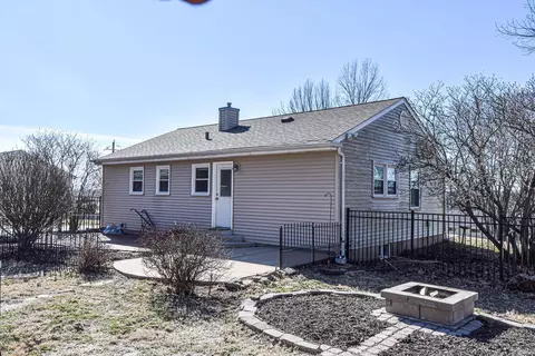 Exterior - 510 Hanna Rd, Manchester, MO 63021 photo 11 of 16