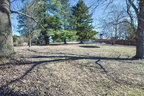 Exterior - 510 Hanna Rd, Manchester, MO 63021 photo 2 of 16