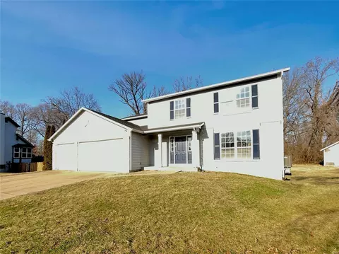 14445 Jamestown Bay Dr, Florissant, MO 63034