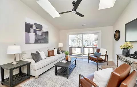 740 Sugar Glen Dr #72ND, Saint Peters, MO 63376