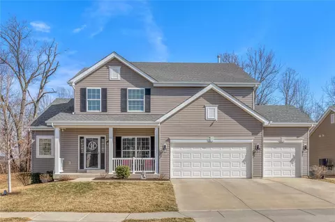 1347 Woodgrove Park Dr, O'fallon, MO 63366