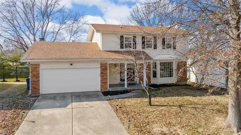 837 Summerview Dr, Saint Charles, MO 63304