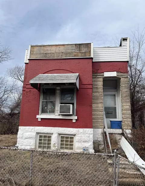 4043 Camellia Ave, Saint Louis, MO 63115