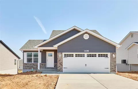 1118 Bronze Dr, Foristell, MO 63348
