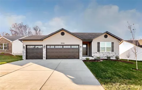 1116 Bronze Dr, Foristell, MO 63348