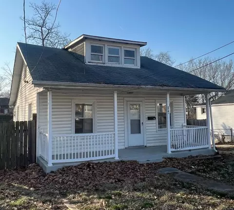 2741 Old Hanley Rd, Saint Louis, MO 63114