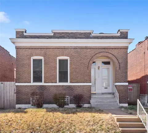 3328 Liberty St, Saint Louis, MO 63111