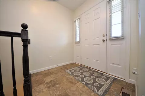 Entry Way - 505 Wabash Pl, O'fallon, MO 63366 photo 1 of 2