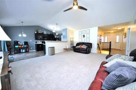 Living - 505 Wabash Pl, O'fallon, MO 63366 photo 1 of 2