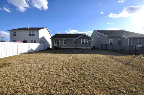 Exterior - 505 Wabash Pl, O'fallon, MO 63366 photo 10 of 10