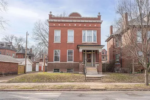 2141 Nebraska Ave, Saint Louis, MO 63104
