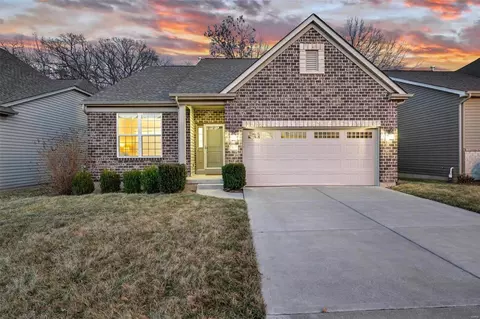 1507 Still Forest Ct, Saint Peters, MO 63376