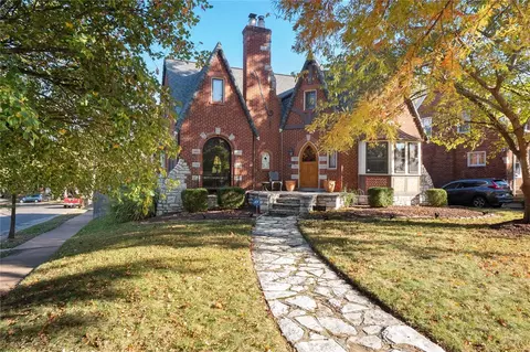 7369 Colgate Ave, Saint Louis, MO 63130