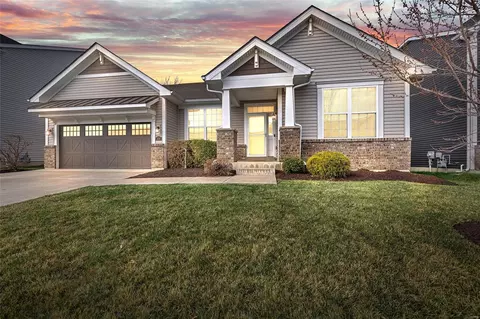 309 Haycastle Dr, Lake Saint Louis, MO 63367