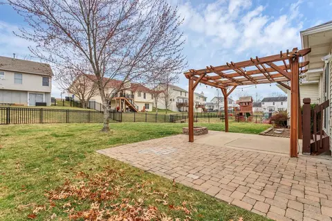 Exterior - 2358 Hidden Deer Dr, O'fallon, MO 63368 photo 5 of 10