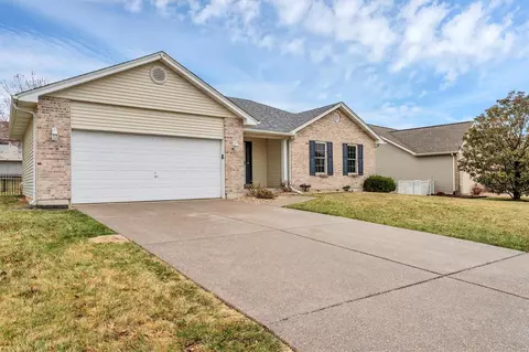 Exterior - 2358 Hidden Deer Dr, O'fallon, MO 63368 photo 2 of 10
