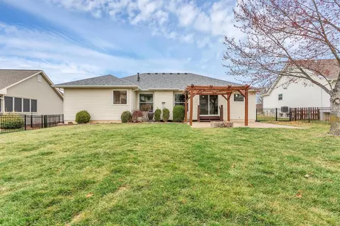 Exterior - 2358 Hidden Deer Dr, O'fallon, MO 63368 photo 7 of 10