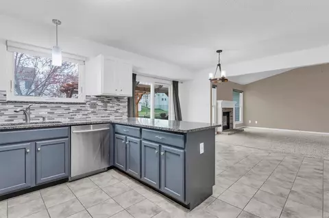 Kitchen - 2358 Hidden Deer Dr, O'fallon, MO 63368 photo 6 of 6