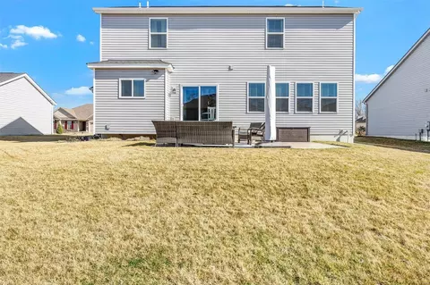 Exterior - 535 Deer Brook Dr, O'fallon, MO 63366 photo 5 of 10