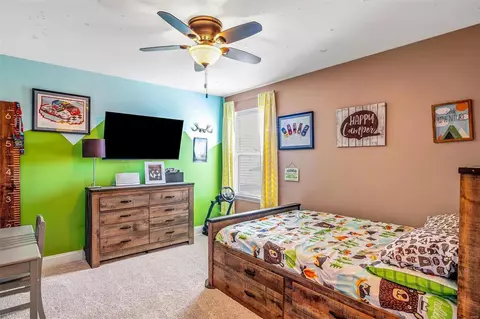 Bedroom - 535 Deer Brook Dr, O'fallon, MO 63366 photo 3 of 9