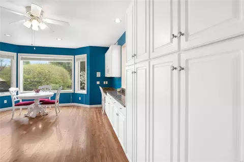 Kitchen - 1500 Dietrich Ridge Dr, Ballwin, MO 63021 photo 2 of 12