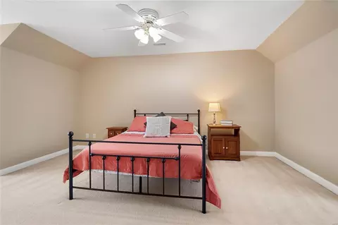 Bedroom - 1500 Dietrich Ridge Dr, Ballwin, MO 63021 photo 5 of 11