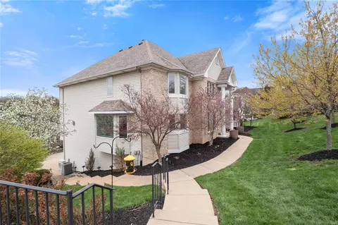 Exterior - 1500 Dietrich Ridge Dr, Ballwin, MO 63021 photo 12 of 13