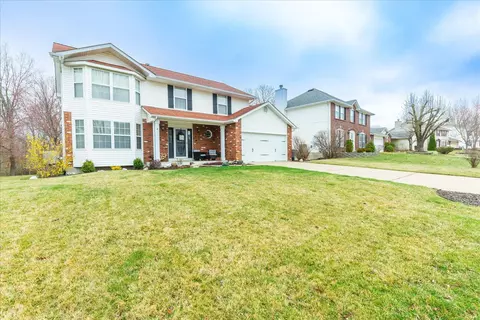 Exterior - 44 Georgetown Cir, O'fallon, MO 63368 photo 2 of 11