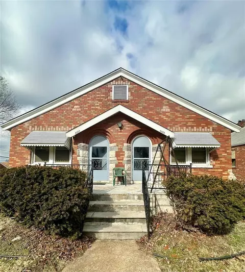 3923 Alexander St, Saint Louis, MO 63116