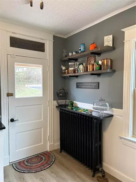 Kitchen - 103 Wesley Ave, Ferguson, MO 63135 photo 2 of 7