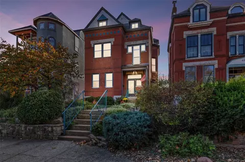 4312 Laclede Ave, Saint Louis, MO 63108