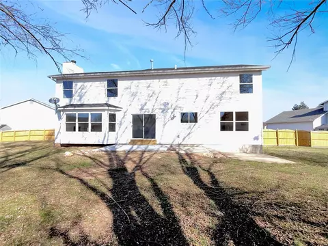 Exterior - 10 Shady Bridge Ct, O'fallon, MO 63366 photo 2 of 2