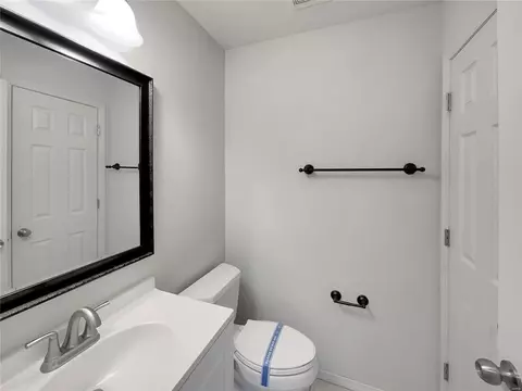 Bath - 10 Shady Bridge Ct, O'fallon, MO 63366 photo 1 of 3