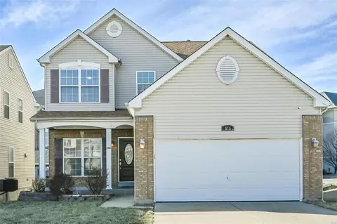 575 Fortress Ct, Saint Charles, MO 63303