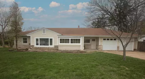 123 Couch Ave, Saint Louis, MO 63122