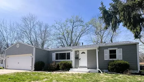 407 Pilgrim Ave, Wentzville, MO 63385