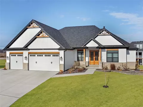 281 Laurens Spring Ct, Lake Saint Louis, MO 63367