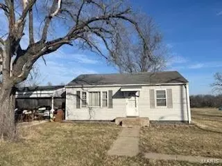 1008 S Linn Ave, Wentzville, MO 63385
