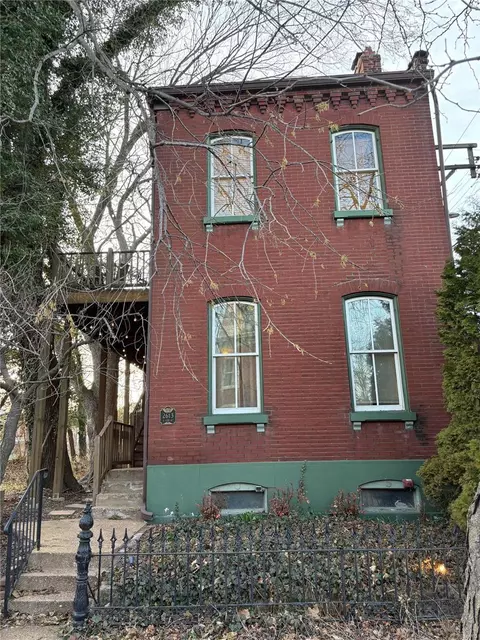 2613 S 13th St, Saint Louis, MO 63118