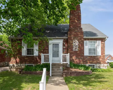 6901 Plymouth Ave, Saint Louis, MO 63130