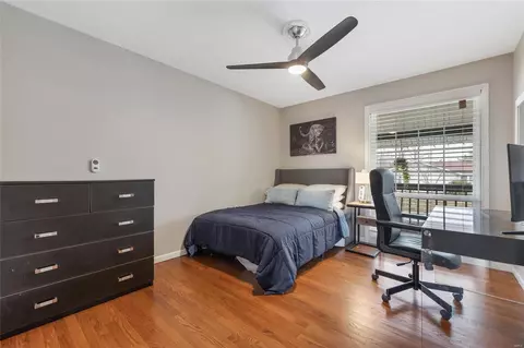 Bedroom - 375 Sunfield Pl, Ballwin, MO 63011 photo 6 of 6