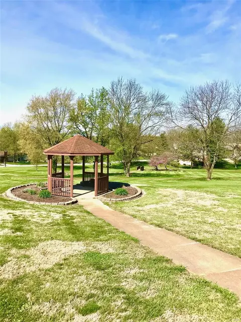 Exterior - 375 Sunfield Pl, Ballwin, MO 63011 photo 12 of 17
