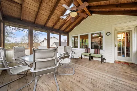 Exterior - 1406 Redwood Forest Dr, Ballwin, MO 63021 photo 4 of 10