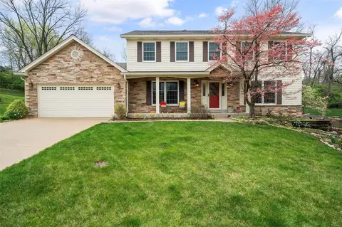 1406 Redwood Forest Dr, Ballwin, MO 63021