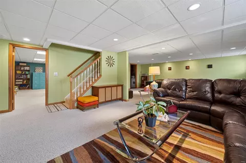 Living - 1406 Redwood Forest Dr, Ballwin, MO 63021 photo 6 of 6