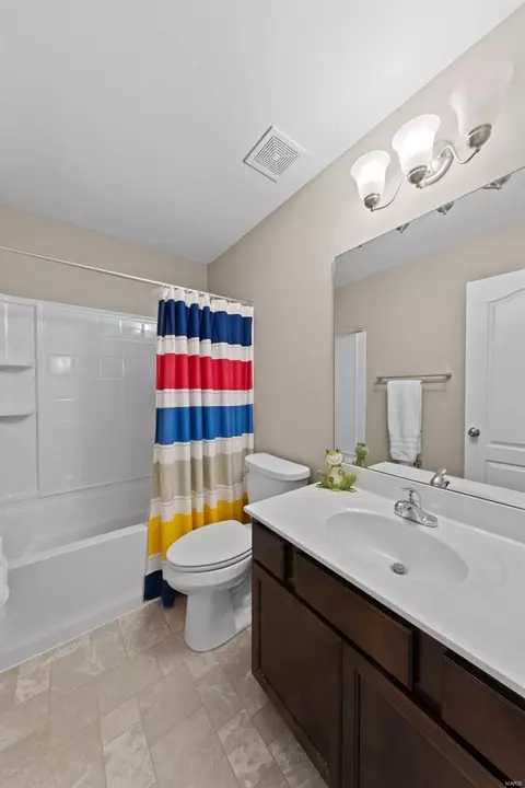 247 Thorn Brook Dr, O'fallon, MO 63366 photo 31