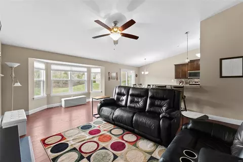 247 Thorn Brook Dr, O'fallon, MO 63366 photo 6