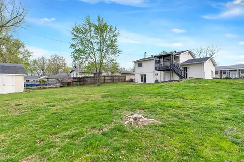 Exterior - 387 Sorrento Dr, Ballwin, MO 63021 photo 14 of 19
